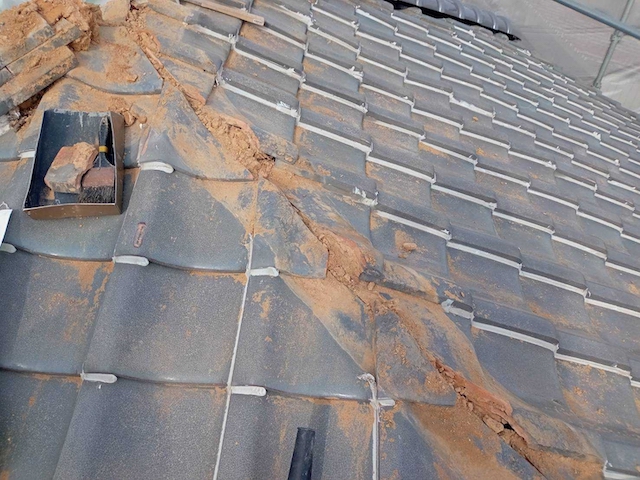 棟瓦取り外し・別角度